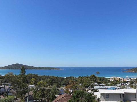 10 Garuwa Street - Fabulous Fingal - eTourism Australia 0