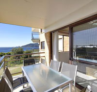 15 'Intrepid' 3 Intrepid Close - right on the beachfront - eTourism Australia