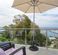 2 'Paradiso' 4 Laman Street - beautiful unit with stunning water views  pool - eTourism Australia