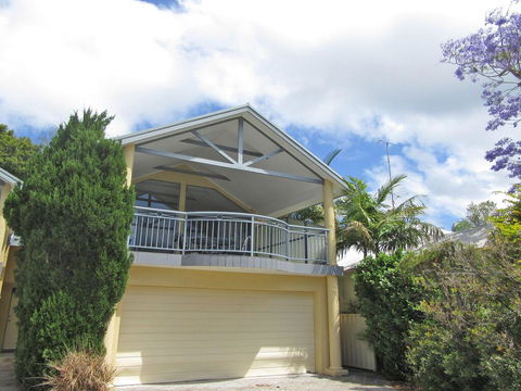 27b Christmas Bush Avenue - Duplex In Nelson Bay Walking Distance To Dutchies Beach - eTourism Australia 1