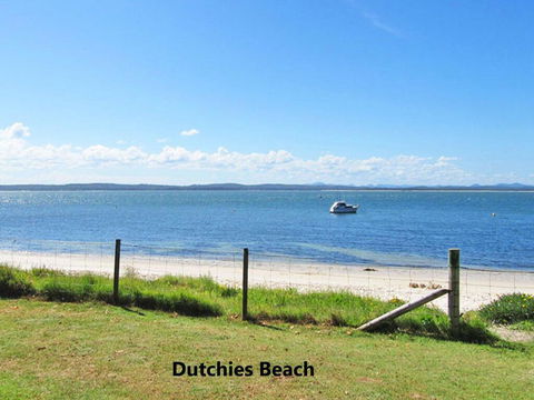 27b Christmas Bush Avenue - Duplex In Nelson Bay Walking Distance To Dutchies Beach - eTourism Australia 3
