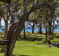 28 'Bay Parklands' 2 Gowrie Ave - pool tennis  stunning views - eTourism Australia