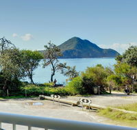 3 'Albacore' 12 Ondine Close - waterfront pool lift  views - eTourism Australia