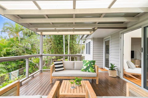 A PERFECT STAY - The White Rabbit - eTourism Australia 2