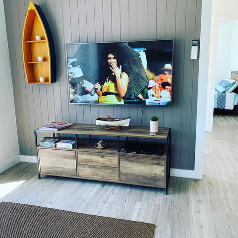 Abode Callala Beach Jervis Bay - 100m To Beach! - eTourism Australia 3