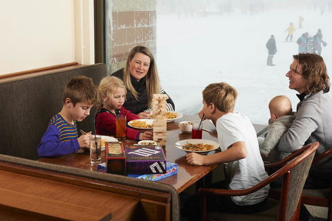 Abom Hotel - eTourism Australia 3