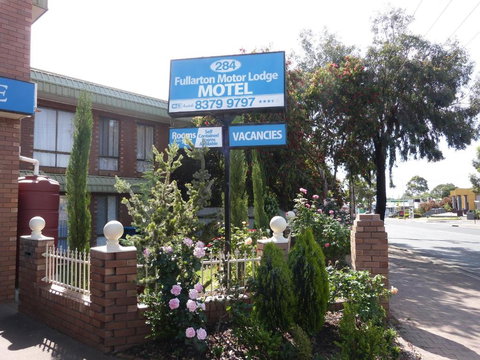 Fullarton Motor Lodge - eTourism Australia 0