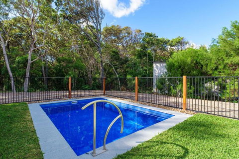 Ibis 9 House - eTourism Australia 2