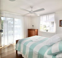 Aloha Alex Beach House Pet-friendly- 450m to the beach - eTourism Australia