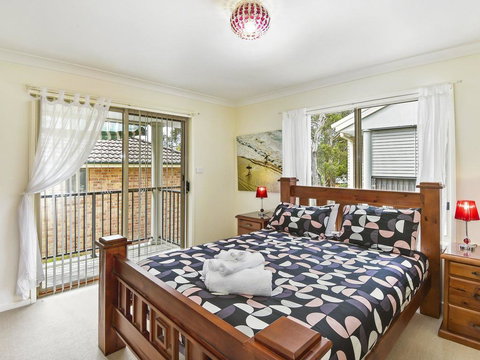 Anne's Beach Getaway - eTourism Australia 0