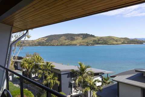 Apartment 27 Shorelines On Hamilton Island - eTourism Australia 2