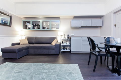 Apt - Art Deco Studio A - eTourism Australia 0