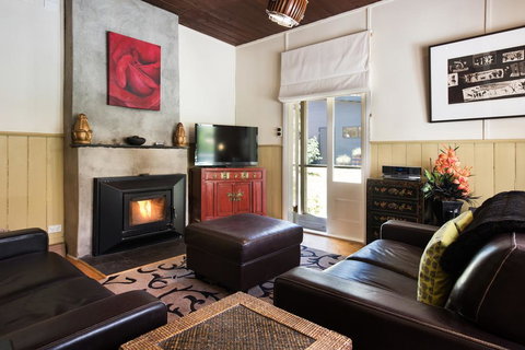 Ashling - eTourism Australia 1