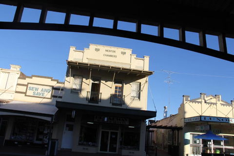 Mentor Chambers Apartment Bed & Breakfast - eTourism Australia 1