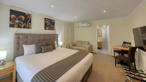 New Crossing Place Motel - eTourism Australia 1