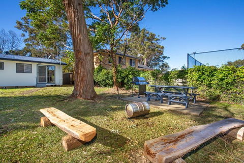 Nautilus Pet Friendly 5 Mins Walk To Bay - eTourism Australia 1
