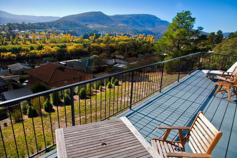 New Norfolk Holiday Apartments - eTourism Australia 1