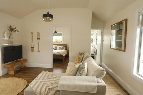 Nine On Main - eTourism Australia 2