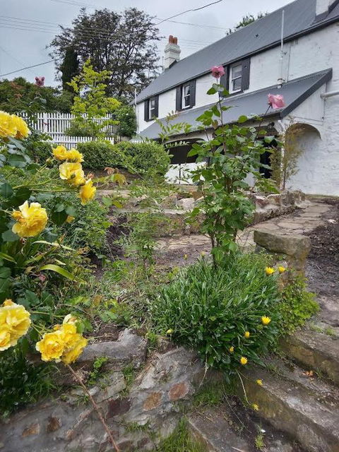 Old Colony Inn - eTourism Australia 1