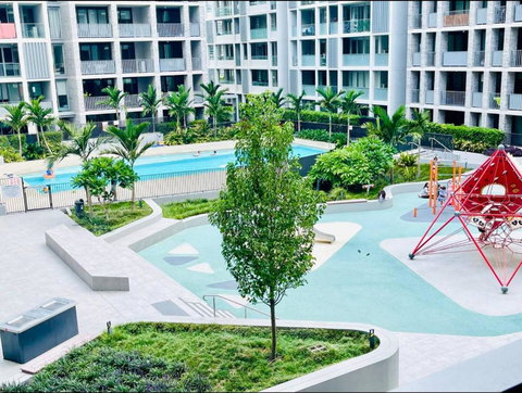 Olympic Park Oasis - New 3b2b Condo - Pool, Parking - eTourism Australia 2