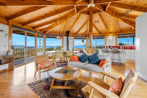 Peace & Plenty - eTourism Australia 3