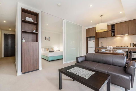 Perfect Position - eTourism Australia 1