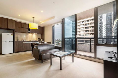 Perfect Position - eTourism Australia 0