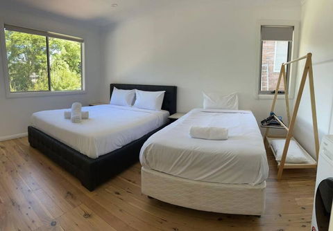 Private Studio House Unit In Dundas Valley - eTourism Australia 3