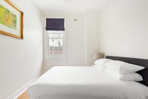 Quaint 3-Bed Heritage Home In The Heart Of Sydney - eTourism Australia 2