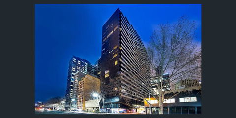 Aura On Flinders Serviced Apartments - eTourism Australia 0
