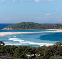 Barefoot' 7/44 Marine Drive - Fabulous Fingal Bay - eTourism Australia