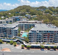Beach Side Ocean Burleigh Heads 3 bedroom Family Accomodation - eTourism Australia