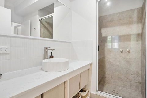 REGL20/11 - Regal In East Perth - eTourism Australia 3