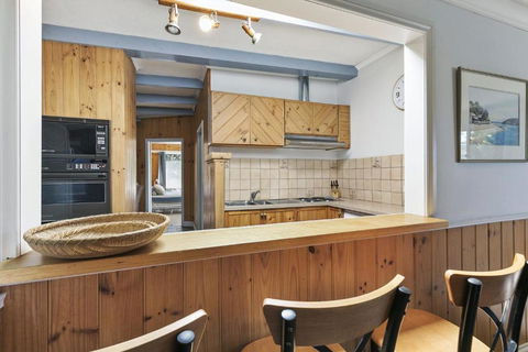 Roadknight Delight - eTourism Australia 3