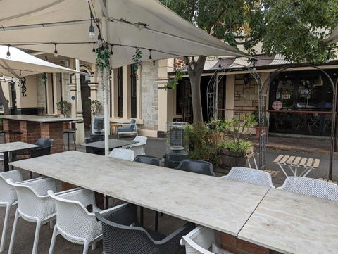 Rob Roy Room 1 - eTourism Australia 1