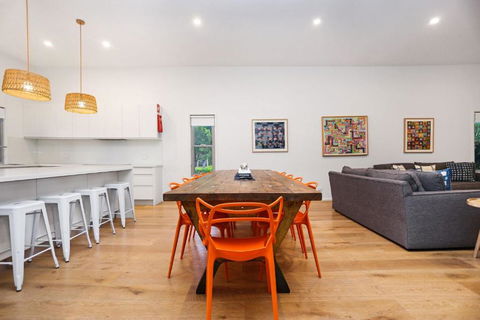 Russell Street Retreat - eTourism Australia 3