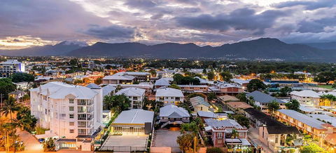 Rydges Esplanade Resort Cairns - eTourism Australia 3