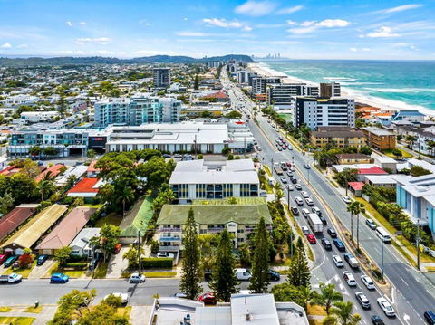 Samuel Grove - eTourism Australia 1