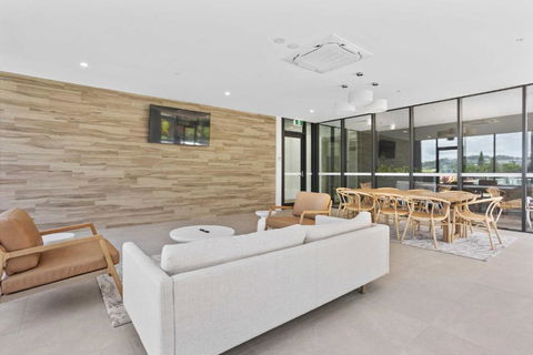 Sandbar Private Apartments - Hosted By Burleigh Letting Company - eTourism Australia 3