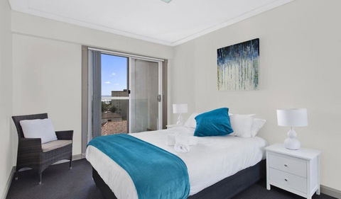 Sandy Cove Apartment The Entrance 45 - eTourism Australia 3