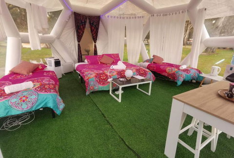 Taj Mahal Upgraded Hex Bubble - eTourism Australia 2