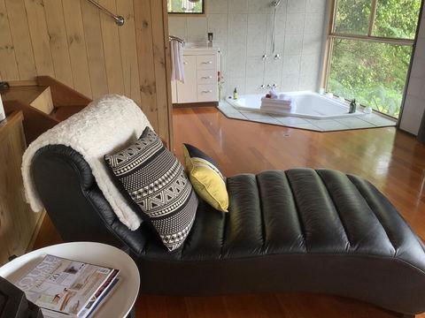 Belle's At Montville - eTourism Australia 3