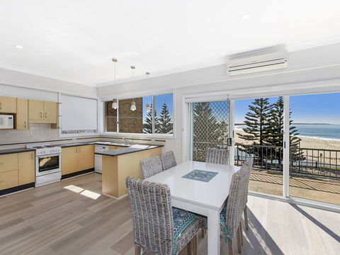 Blue Pacific 8 - eTourism Australia 0