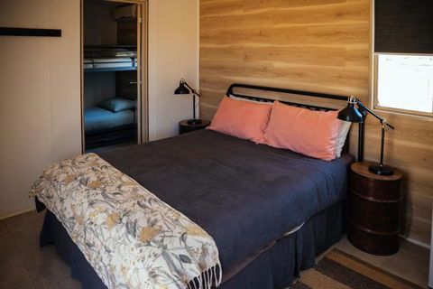 Wooramel River Retreat - eTourism Australia 1