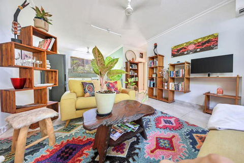 Nightcliff Getaway With Free WiFi - eTourism Australia 0