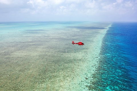 Ultimate Great Barrier Reef And Rainforest 45-minute Helicopter Tour - eTourism Australia 5