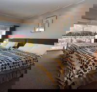 3-Day Uluru-Kata Tjuta and Kings Canyon 4WD Small-Group Eco-Tour from Alice Springs - eTourism Australia